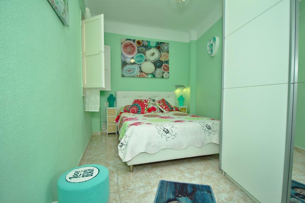 Diamante Apartment อาลิกันเต ภายนอก รูปภาพ